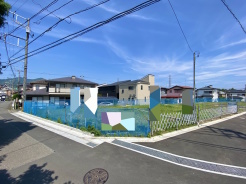 青空が映える陽当たり良好な立地◎