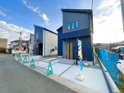 カースペースは車種により2台駐車いただけます。