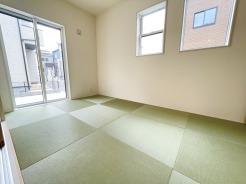 和室は客間として活用したり、様々な用途でご活用いただけます。