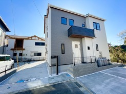 【駐車2台可】南向きで陽当たり良好な3LDK新築戸建