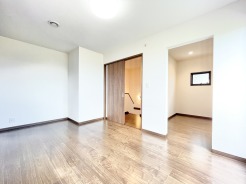 主寝室は約7.0帖