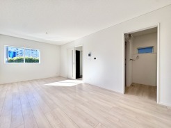 お写真では伝わらない良さがお分かりいただけます。ぜひ一度現地にて実際にご見学下さい。