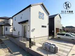 各部屋には使い勝手の良い収納スペースを確保。生活感を隠してスッキリとした暮らしを実現します。