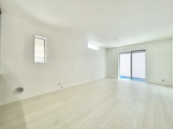 秦野市曽屋1丁目