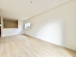 家族が自然と集まる広々としたリビングは、毎日の暮らしを豊かにしてくれます。