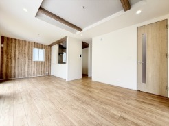 ※掲載の写真はモデルハウスを撮影したもので、実際の建物とは仕様・間取り・サイズ等が異なる場合があります。詳細は現地またはスタッフまでお問い合わせください。