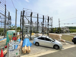 2026年7月下旬完成予定。完成が待ち遠しいですね!