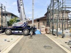 秦野市堀西