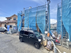 1号棟はワイドバルコニーで開放感が良好で、2号棟は南東側、南西側の2面にバルコニーがある嬉しい設備です。