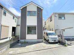 周辺の街並みとの調和が取れており、落ち着いた住環境を求める方におすすめ