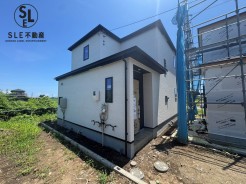 【67坪越えのゆとりある敷地】南側にお庭もございますので、ガーデニングやお子様が遊ぶお庭スペースとして活用できます。