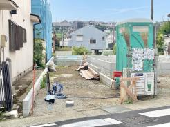 秦野市千村2丁目