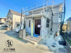 現在リフォーム中。
愛壁塗装も行い綺麗になります。