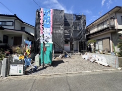 1階には心落ち着く3帖のタタミコーナー。客間として利用したり、様々な用途でご活用いただけます◎